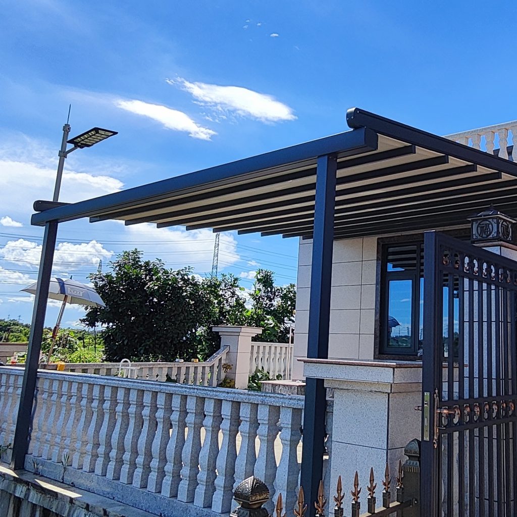 Aluminum Bioclimatic Pergola